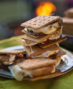 S’mores – słodki smakołyk z ogniska