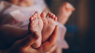 Mogą odzyskać czas z dzieckiem. Komu przysługuje uzupełniający macierzyński?