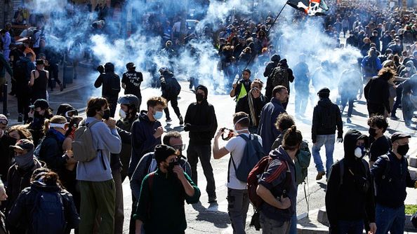 Francuzi na ulicy protestują przeciwko podwyższeniu wieku emerytalnego