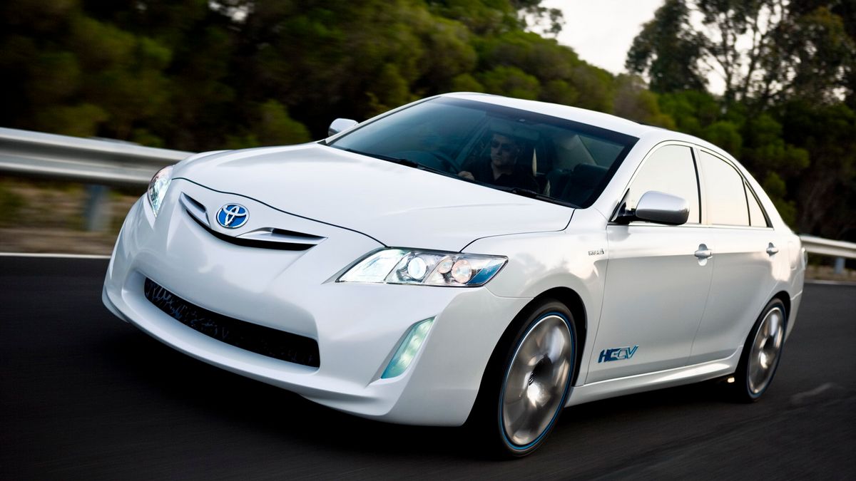 Toyota Camry Hybrid 2010/2011