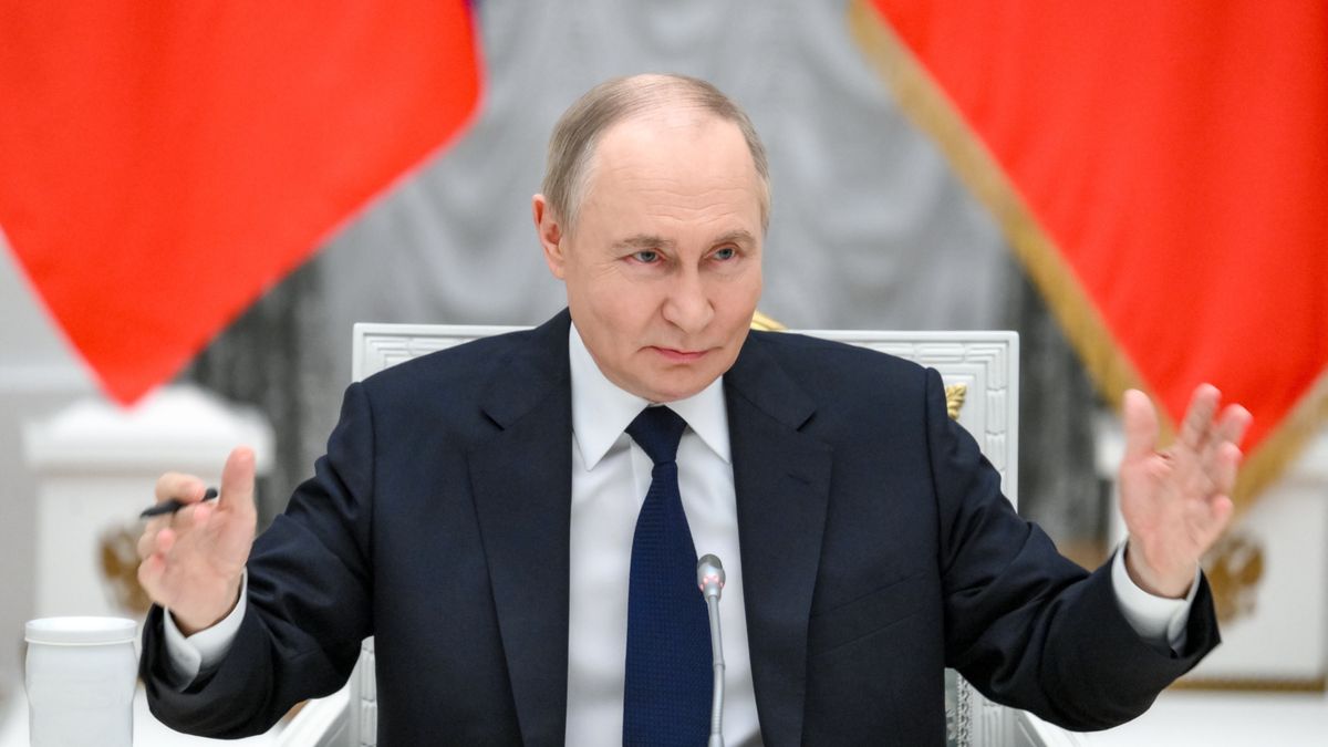 Russian President Vladimir Putin holds a meeting with members of Russia's business community at the Kremlin in Moscow, Russia, 26 May 2026. EPA/GRIGORY SYSOEV/SPUTNIK/KREMLIN / POOL Dostawca: PAP/EPA.