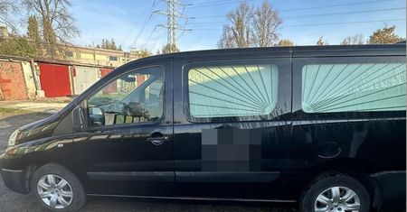 Karawan woził kontrabandę. 160 tysięcy papierosów