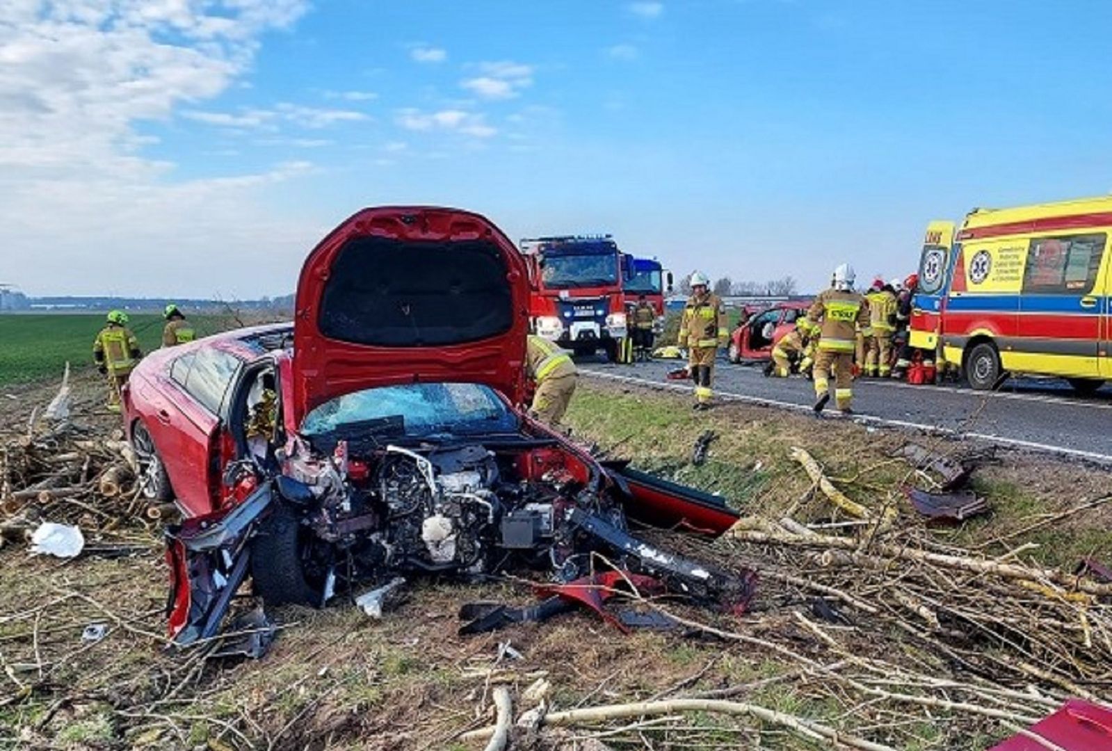 Wyprzedzanie zakończone tragedią. Nie żyje 16-latek