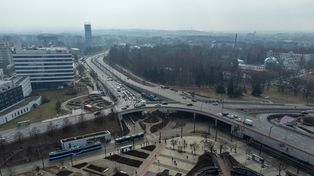 Kraków: Prezydent chce by środki z KPO przesunąć na Strefę Czystego Transportu w mieście. Trochę późno na apele o alternatywy dla kierowców