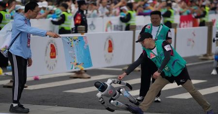 Wyjątkowy półmaraton. Humanoidy pobiegły razem z ludźmi. Co teraz?