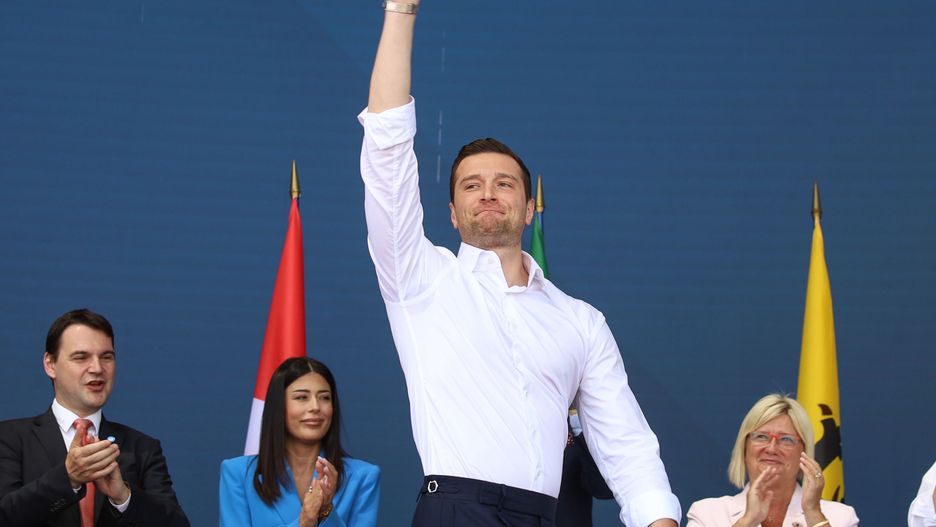 Right-Wing Leaders Gather For European Patriots Party In France
Ameer Alhalbi
