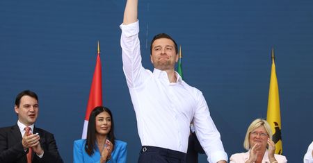 Francja na krawędzi. Czy będą przedterminowe wybory?