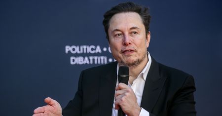 Elon Musk ma przylecieć do Polski. Ministerstwo Cyfryzacji komentuje