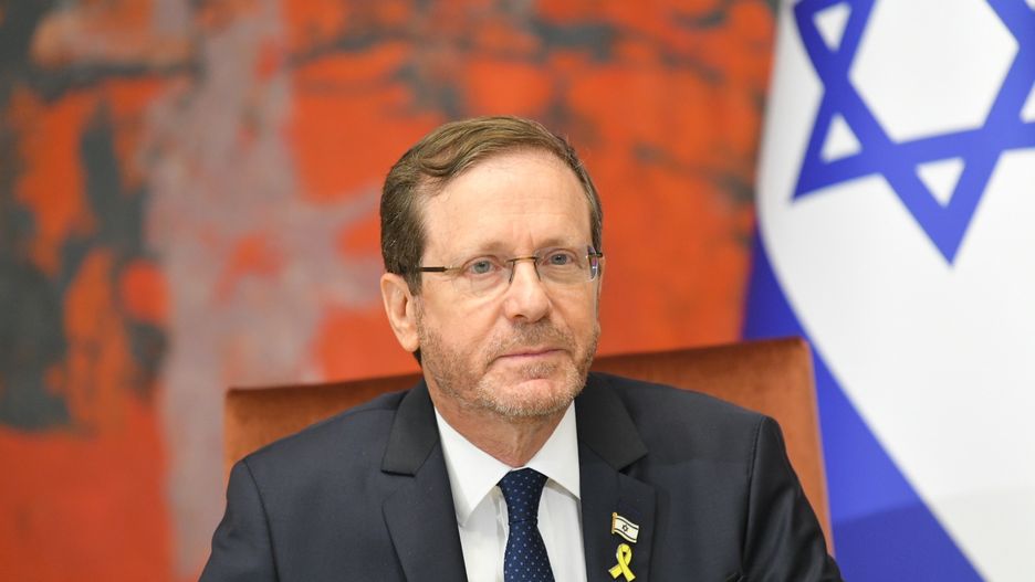 BELGRADE, SERBIA - SEPTEMBER 11: Israeli President Isaac Herzog meets with Serbian President Aleksandar Vucic (not seen) in Belgrade, Serbia on September 11, 2024. (Photo by Amir Hamzagic/Anadolu via Getty Images)