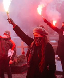 Warszawa. Uroczystość pogrzebowa majora Leszka Mroczkowskiego. Opozycjonista spoczął na Powązkach