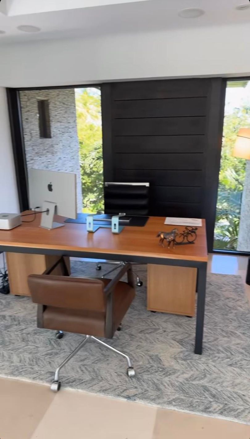 Agata Rubik relacjonuje oględziny domu w Miami