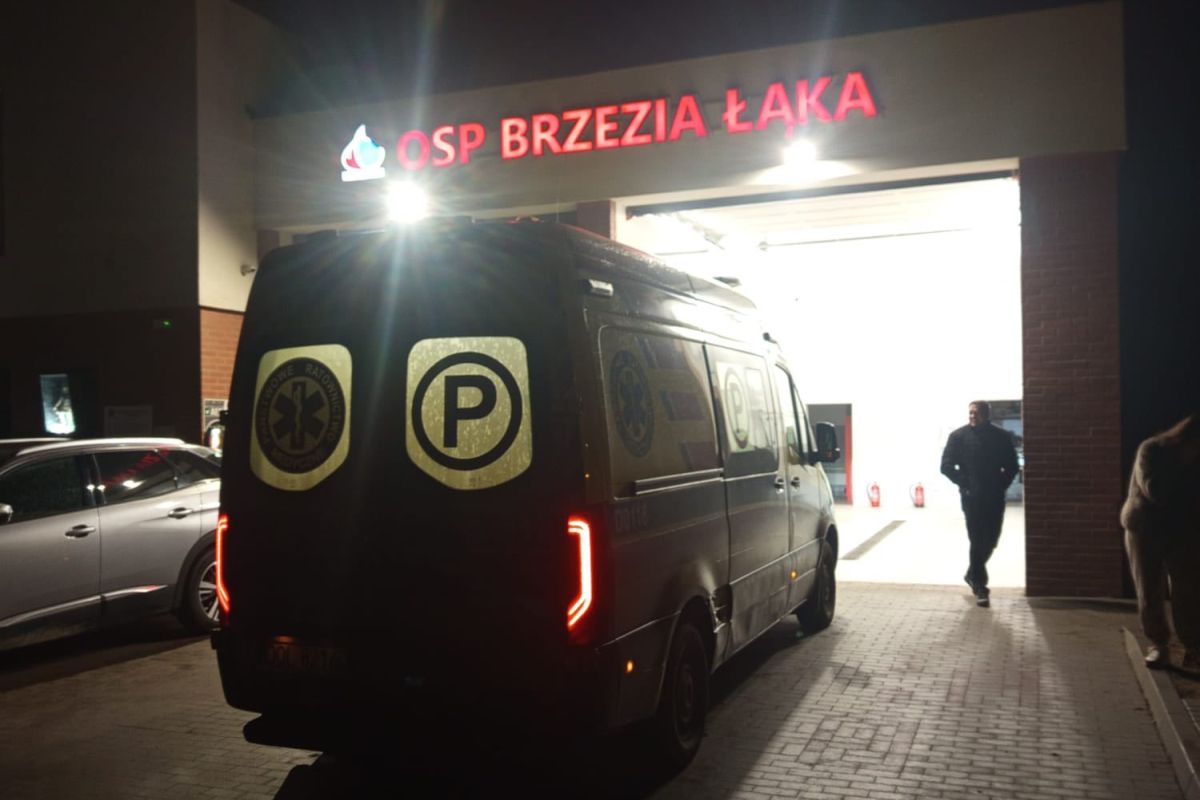 Wypadek w remizie OSP. Ucierpiał jeden ze strażaków