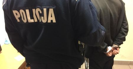 Sandomierz: Ukradł telefon w autobusie