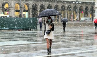 Mikołajki 2020. Skąd wziął się zwyczaj, który podbił serca Polaków?