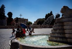 Rekordowe upały w Rzymie. Turyści mdleją z gorąca