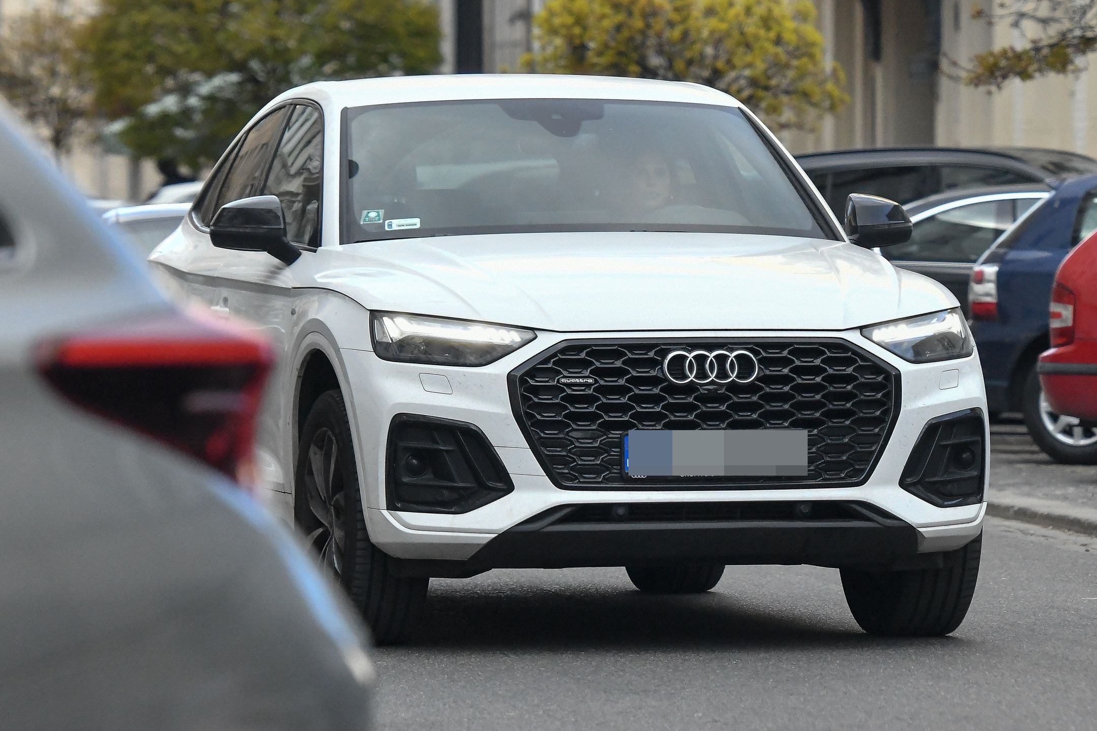 Weronika Rosati wozi się wartym 300 tysięcy audi 
