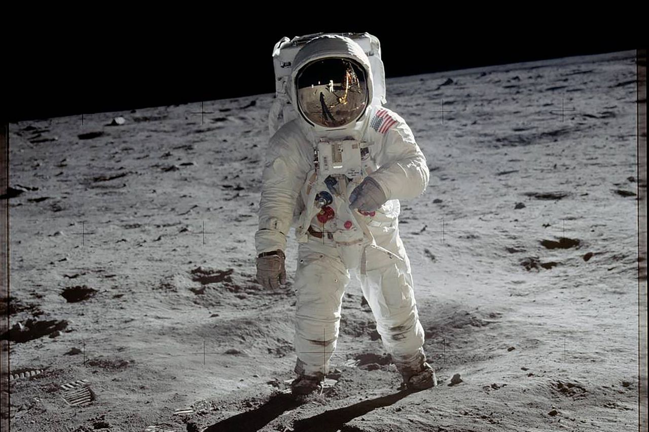 Zobacz, jak wyglądała misja Apollo 11 na zdjęciach dzień po dniu