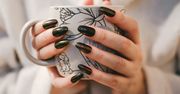 Najgorsze trendy w manicure 2020. Tych zdobień paznokci lepiej unikać