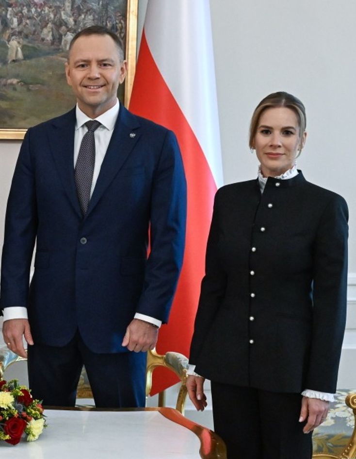 Karol i Marta Nawroccy witają parę prezydencką z Czarnogóry