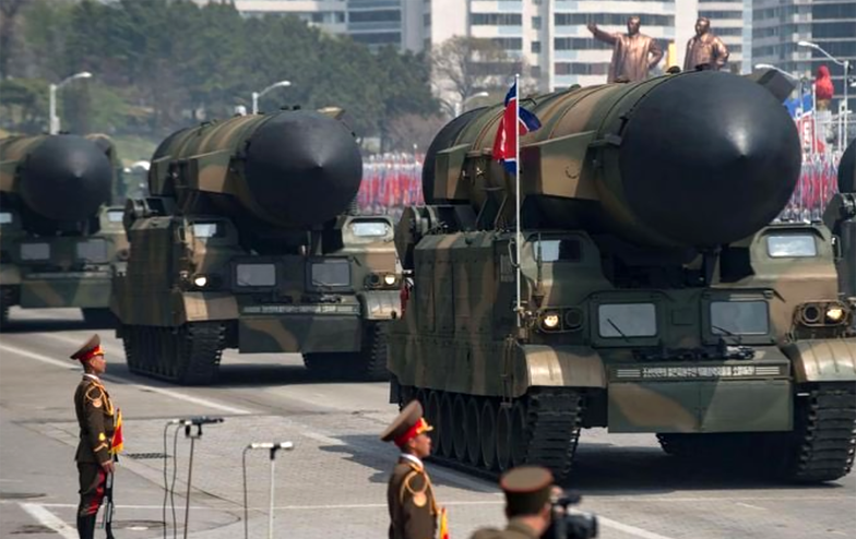 Korea Północna się zbroi. Trwa budowa okrętów podwodnych