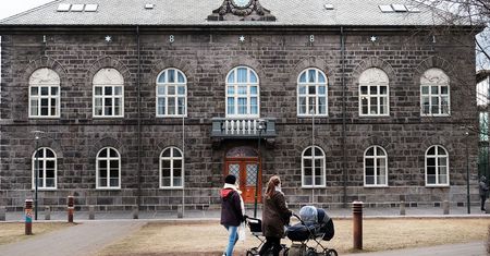 Wybory do Althingu. Polacy wśród kandydatów