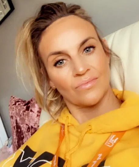 Kelly Rogers zdecydowała się na zabieg wypełnienia ust