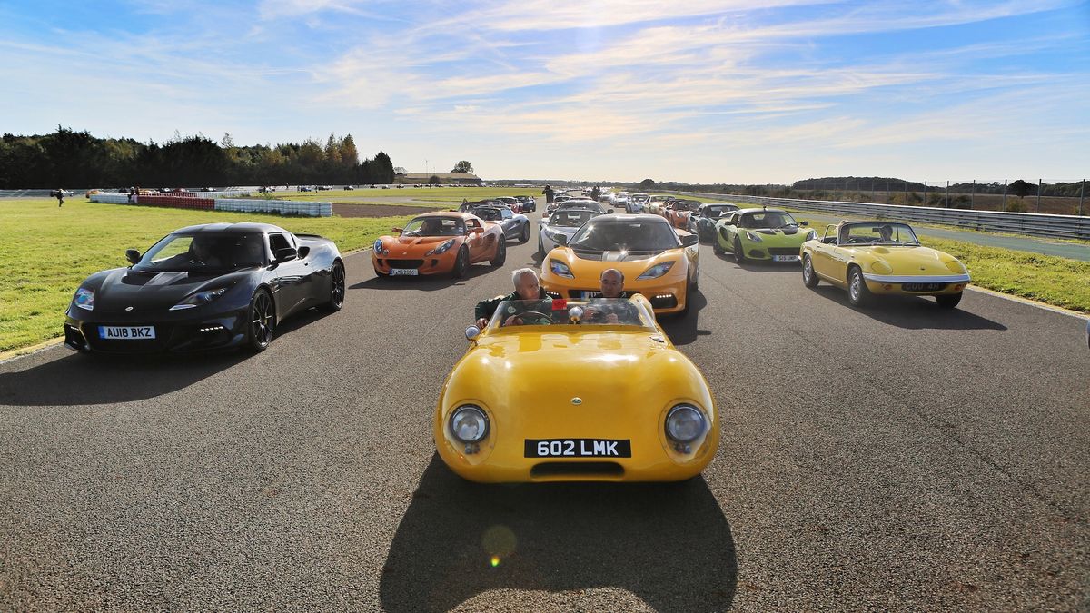 Lotus w przeszłości już produkował żółte samochody