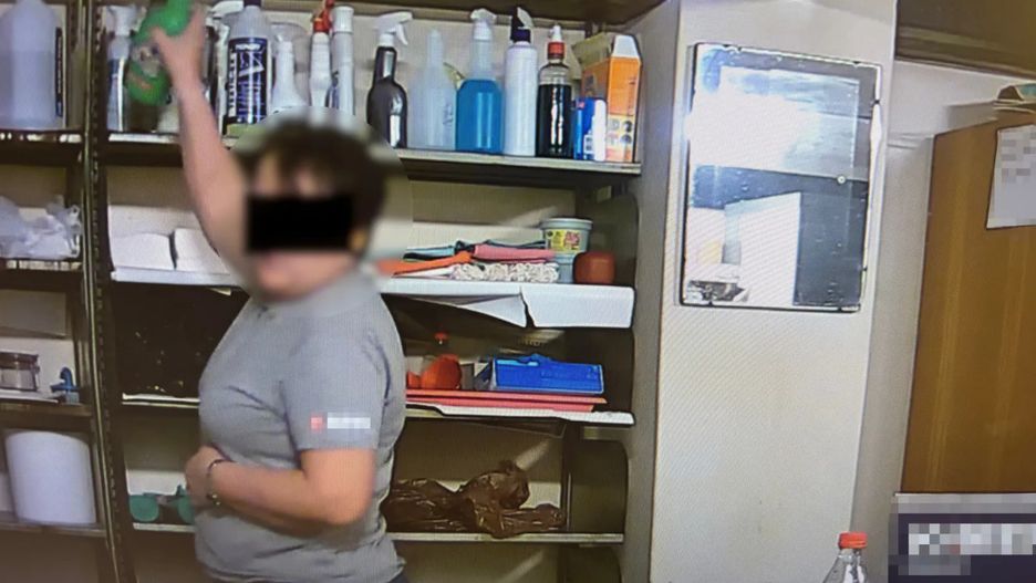 Kobieta podtruwała koleżankę z pracy