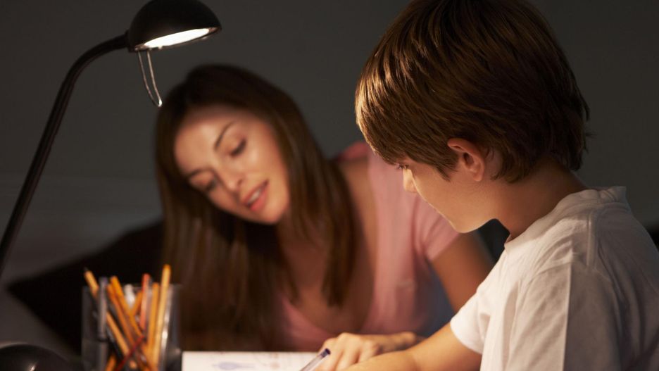 Rodzeństwo z dużą różnicą wieku może być dla siebie wsparciem i mieć dobrą relację 