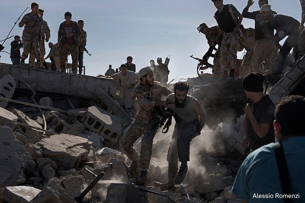 Burhan Ozbilici autorem zdjęcia roku w World Press Photo 2017. Zobaczcie pozostałych nagrodzonych 43