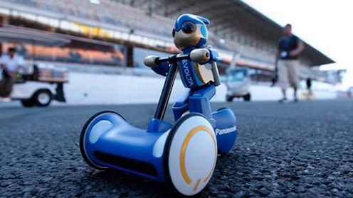 Mały robicik pobił rekord świata na torze Le Mans (wideo) 1