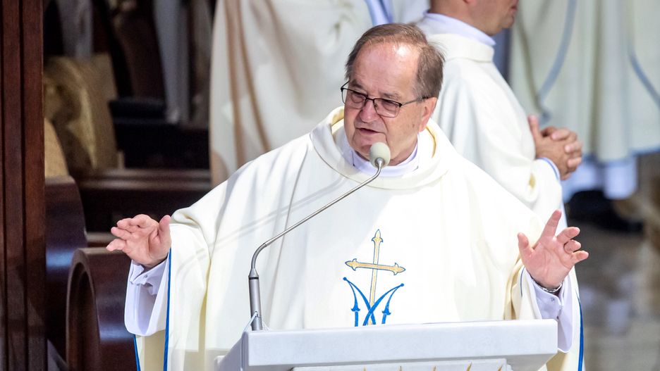 Andrzej Dera o słowach Tadeusza Rydzyka: "Trudno nazwać biskupa męczennikiem"