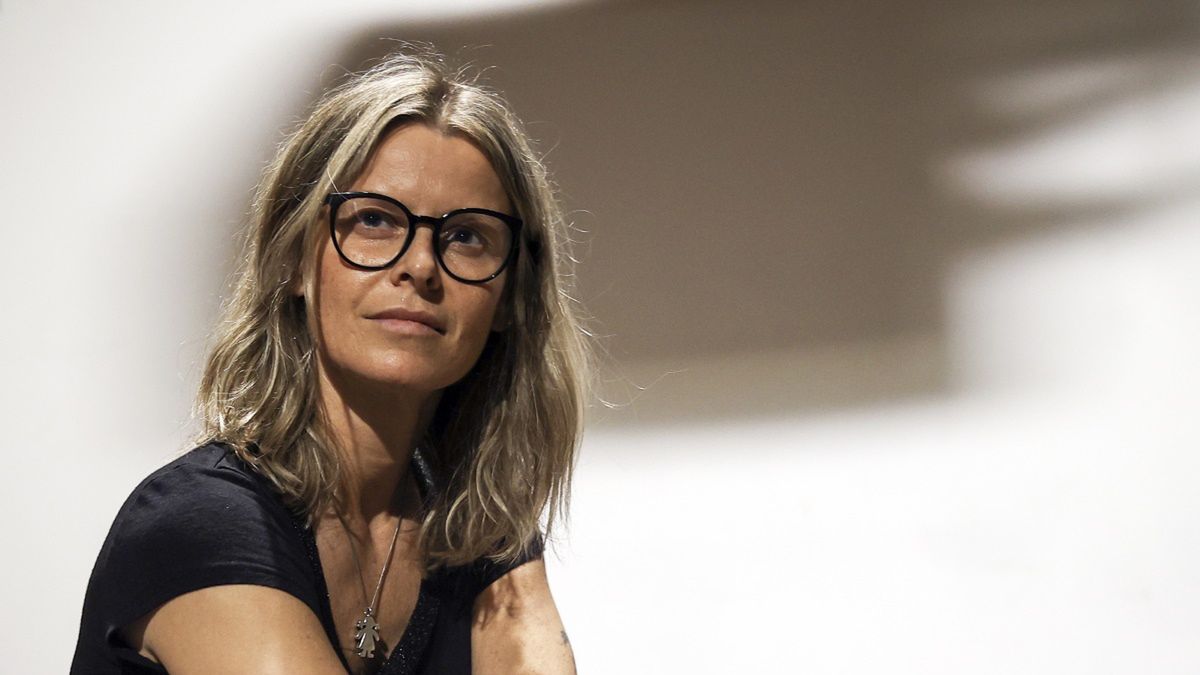 Mandaryna padła ofiarą kradzieży – nieznani sprawcy przywłaszczyli sobie należące do gwiazdy luksusowe auto 