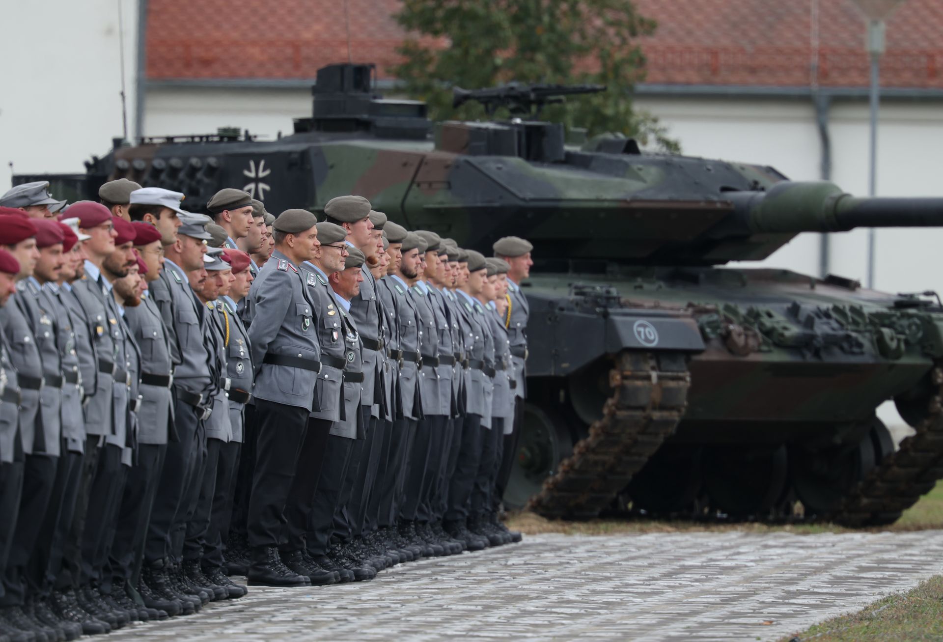 wiadomości,aktualności,WP Wiadomości Niemcy mają plan. Inwestują miliardy w rozbudowę armii