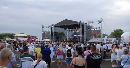 Sławomir, Ich Troje i Festiwal Smaku – sobota pełna atrakcji w Kruszynie