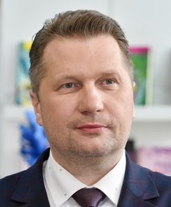 Negatywne oceny. I tak dostali pieniądze od Czarnka