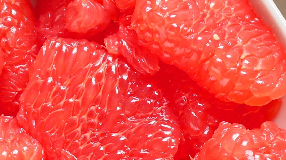 Dlaczego warto jeść grejpfruty?