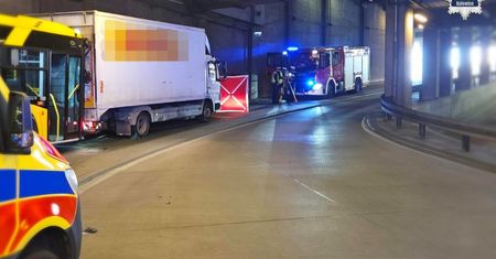 Zasłabł, prowadząc auto? Tragiczny wypadek w Katowicach