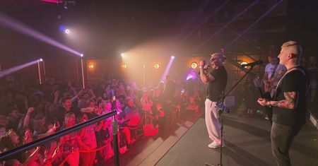 Skolim rozgrzał Klub Żar do czerwoności