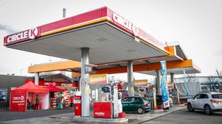 Coś niepokojącego dzieje się z cenami paliw. Różnica jest wyraźna