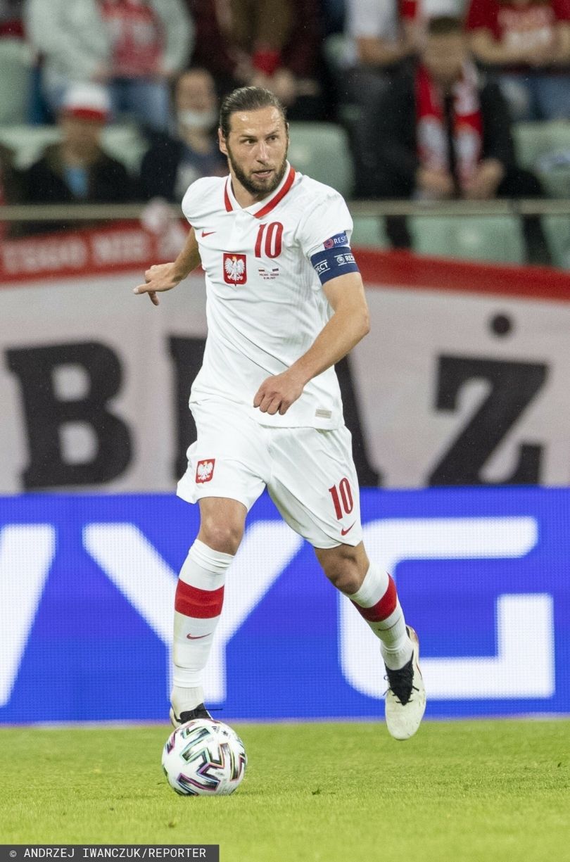 Fani kpią z Grzegorza Krychowiaka po czerwonej kartce w meczu ze Słowacją
