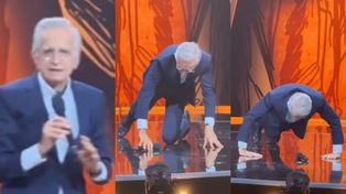 88-letni Jacek Fedorowicz nagle zaczął robić pompki. Widownia zawyła