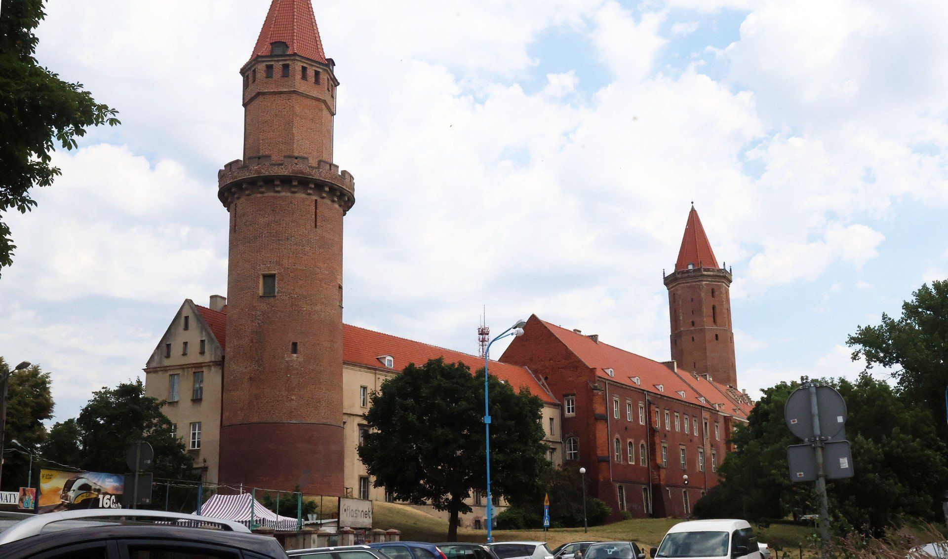 Schron - parking będzie usytuowany blisko Zamku Piastowskiego
