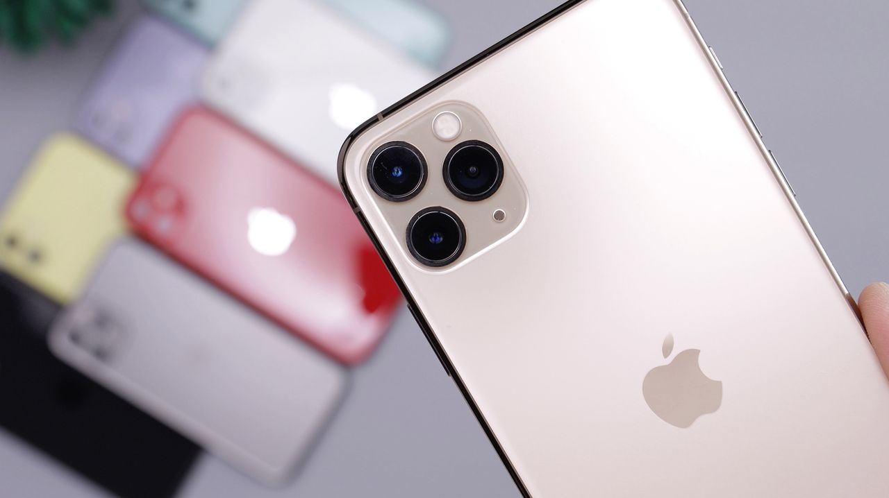 iPhone 11 Pro ma 4 GB RAM-u. Następca ma być tylko trochę lepszy