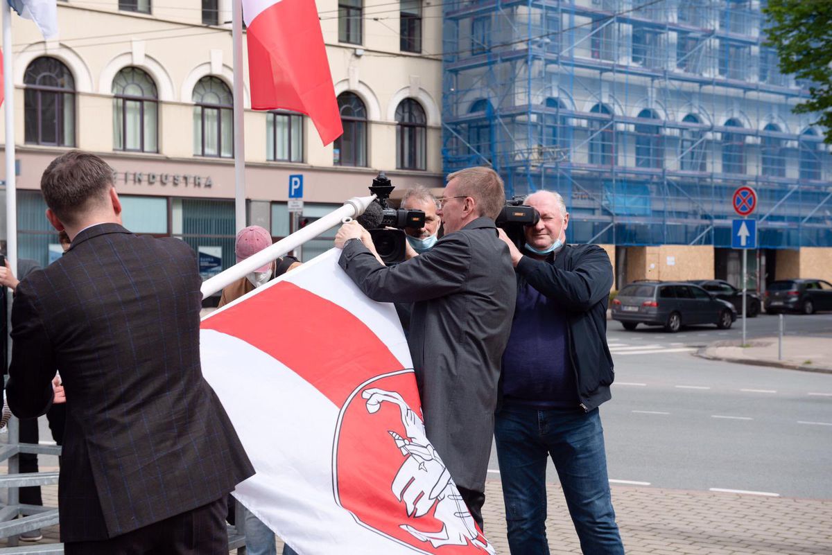 Awantura o flagę. Białoruś wydala łotewskich dyplomatów. Łotwa odpowiada