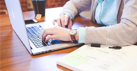 Jak zabezpieczyć swój komputer przed wirusami i hakerami?