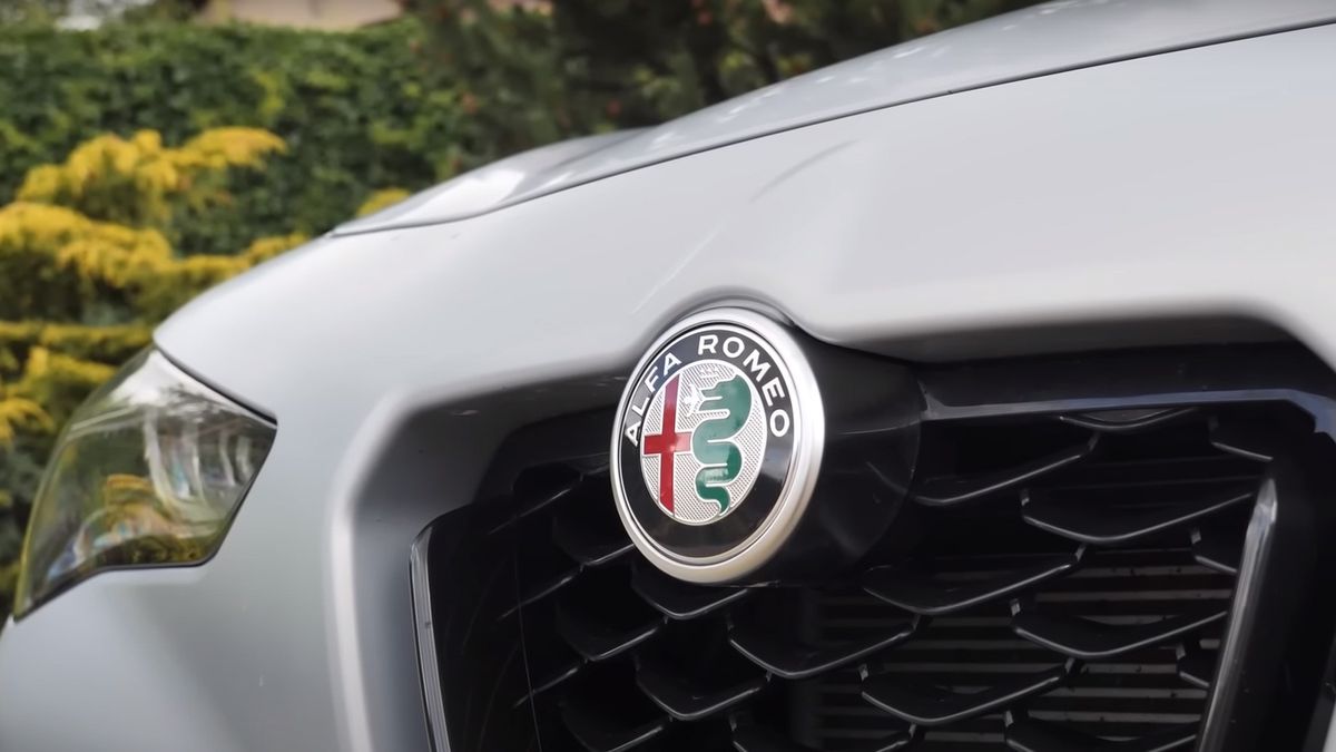 Alfa Romeo Stelvio Competizione