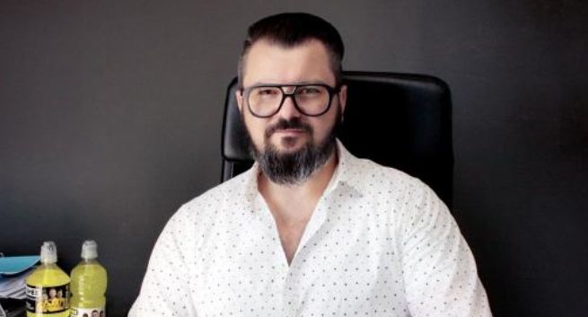 Oshee Polska żąda od „Faktu” sprostowania tekstu o „kłamstwie na etykietach”, grozi procesem sądowym