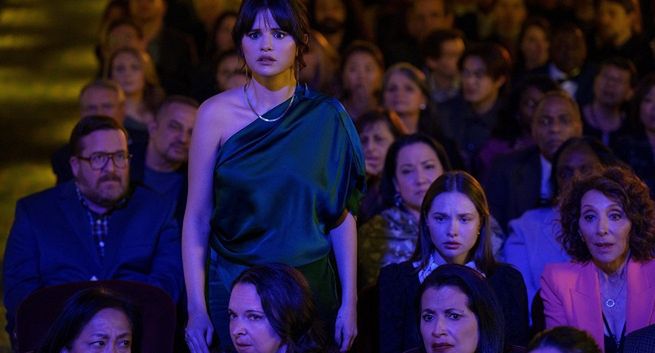 Komedia kryminalna „Zbrodnie po sąsiedzku” wróciła z trzecim sezonem. Recenzja serialu Disney+ z gościnną rolą Meryl Streep