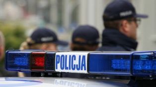 Lębork: Policja na sygnale eskortowała auto z rannym mężczyzną. W porę trafił do szpitala. "Jestem ogromnie wdzięczna za empatię i wsparcie"